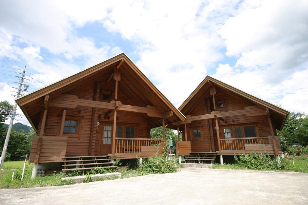 Log Cottage Tomato Hakuba Exterior foto